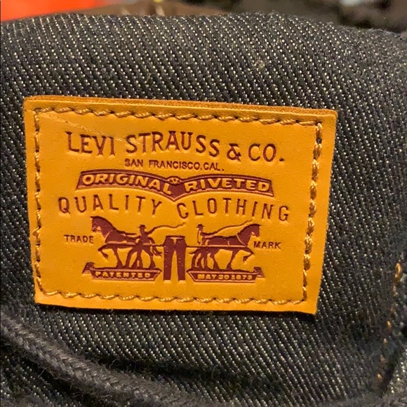 Boots - Picture 2 of 3